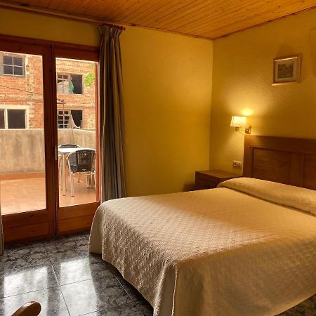 Hotel Rural Cal Amadeu Vilanova de Escornalbou Екстер'єр фото
