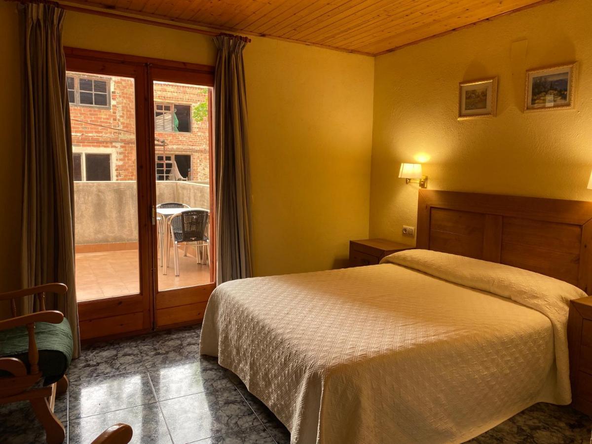 Hotel Rural Cal Amadeu Vilanova de Escornalbou Екстер'єр фото