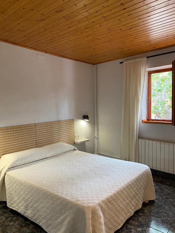 Hotel Rural Cal Amadeu Vilanova de Escornalbou Екстер'єр фото